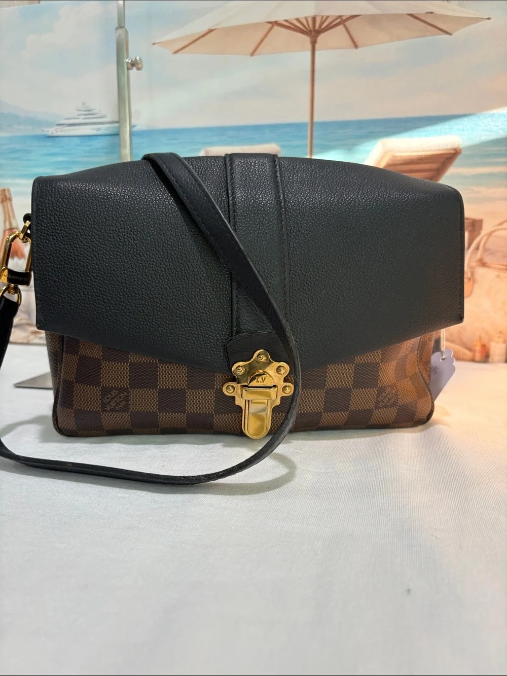 Authentic Louis Vuitton Clapton Damier Ebene  Crossbody Shoulder Bag certificate